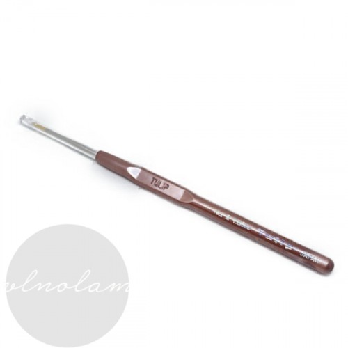 tulip mind crochet hook with plastic grip and golden tip