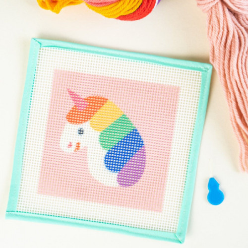 sada na vysivanie needlepoint technikou / tapiséria / gobelín kids rainbow unicron